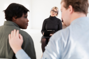 Psychologist vs Psychiatrist vs Therapist