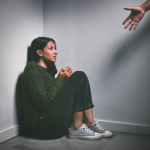 علاج الصدمات النفسية في أبوظبي: رعاية نفسية وطبية متخصصة لتعافٍ مستدام